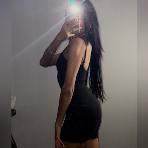 OH POLLY BLACK MINI DRESS - Picture 2 of 4